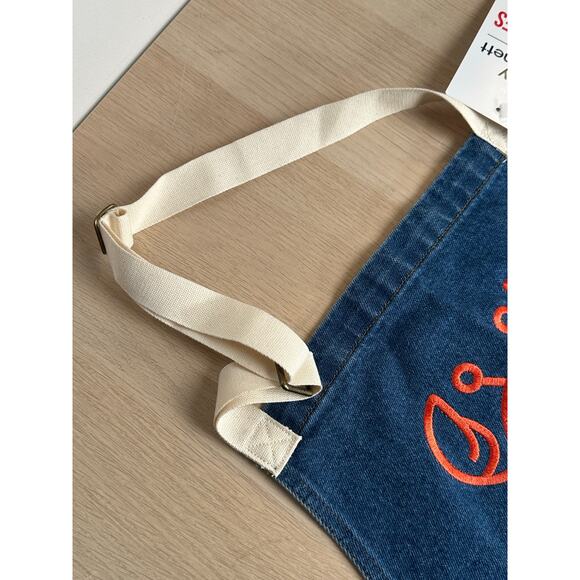 Rare Hedley & Bennett Denim Apron made for the movie The Roses - Picture 5 of 7